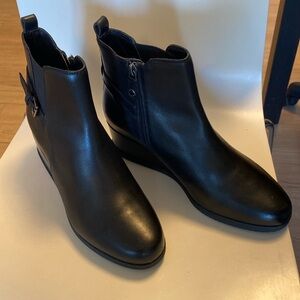 GEOX black leather boots